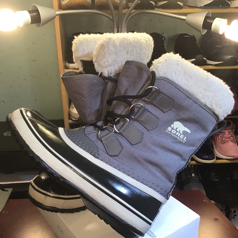 SOREL NL 1495-035 Womens  Faux Fur Carnival Boots